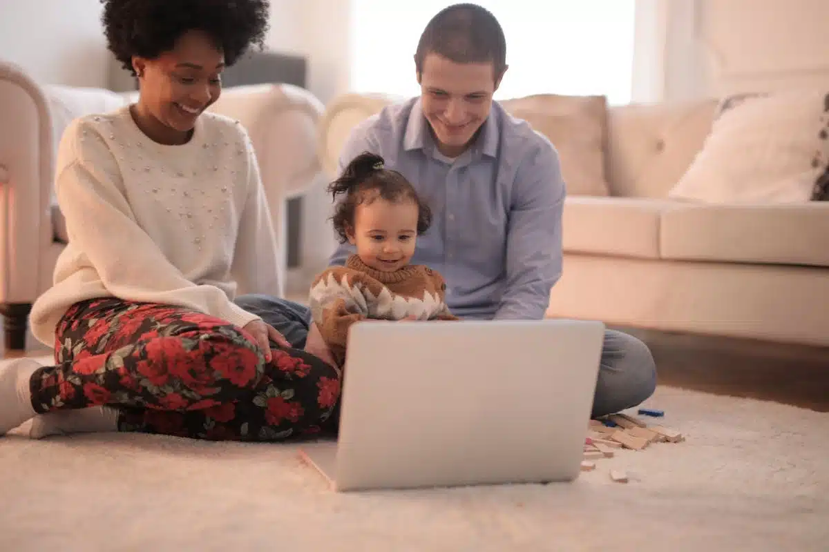 technologie  famille